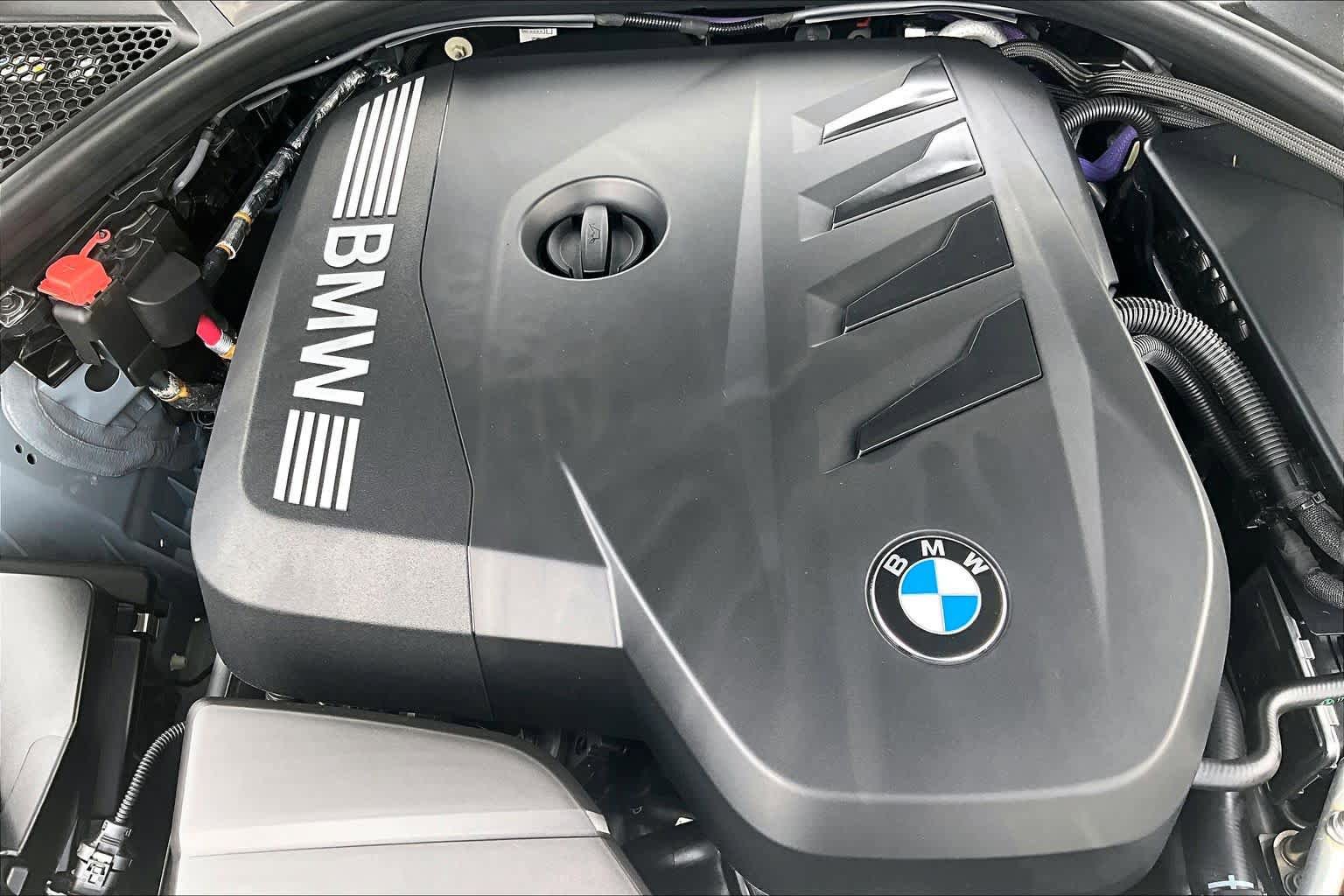 Used 2026 BMW 330i Sedan w/ M Sport Package RWD image 31