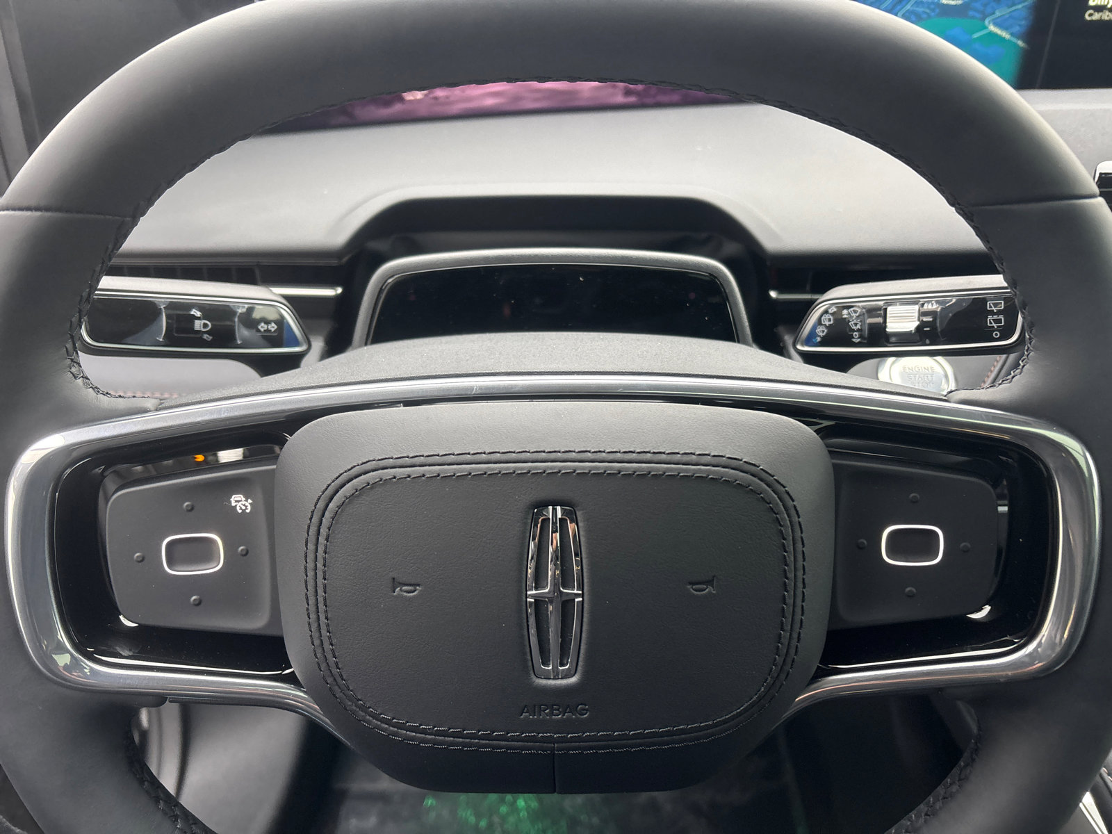 New 2026 Lincoln Nautilus Reserve image 16