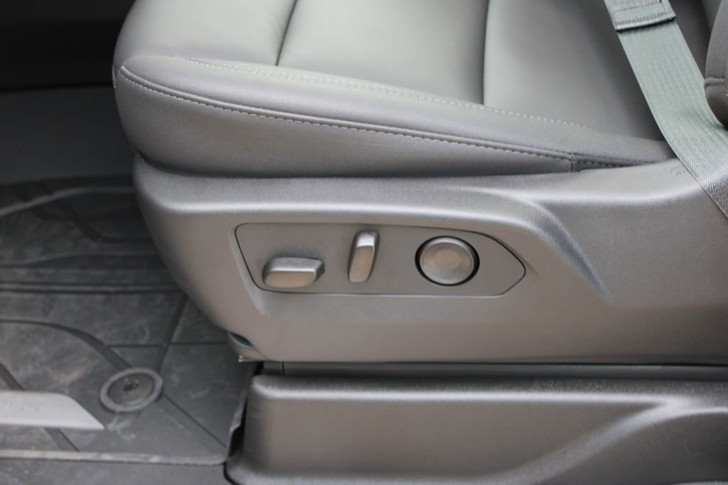 New 2025 Chevrolet Tahoe LT w/ Comfort Package image 16