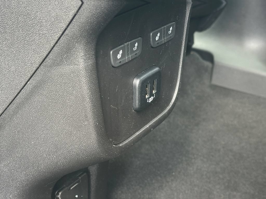 Used 2018 GMC Terrain Denali w/ Comfort Package AWD/4WD image 26