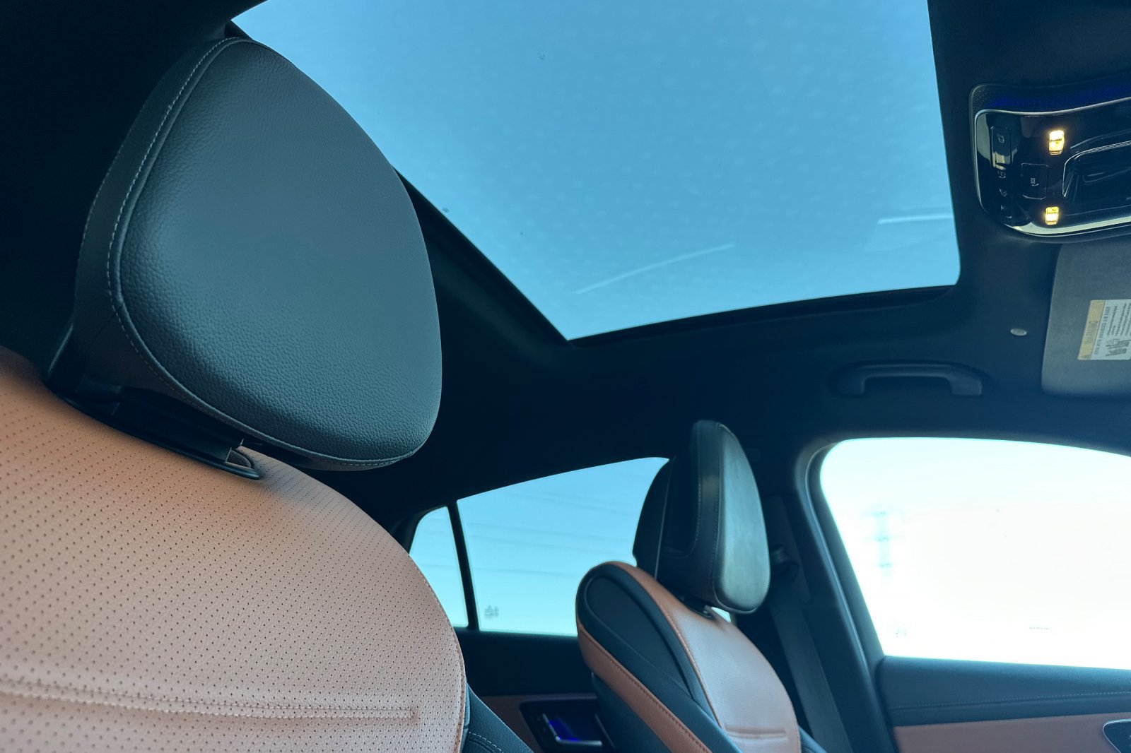 Certified 2024 Mercedes-Benz GLC 300 4MATIC image 17