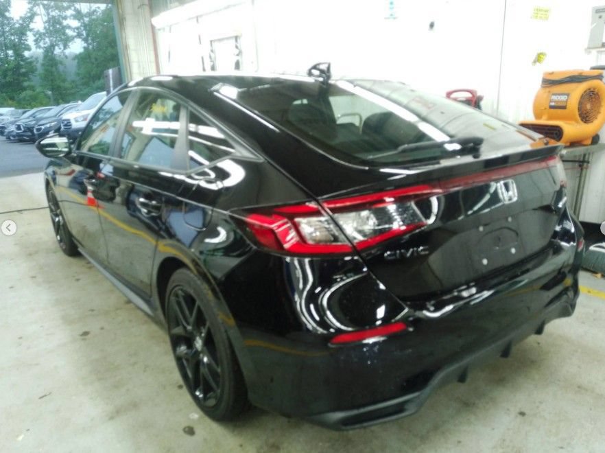 Used 2025 Honda Civic Sport image 7