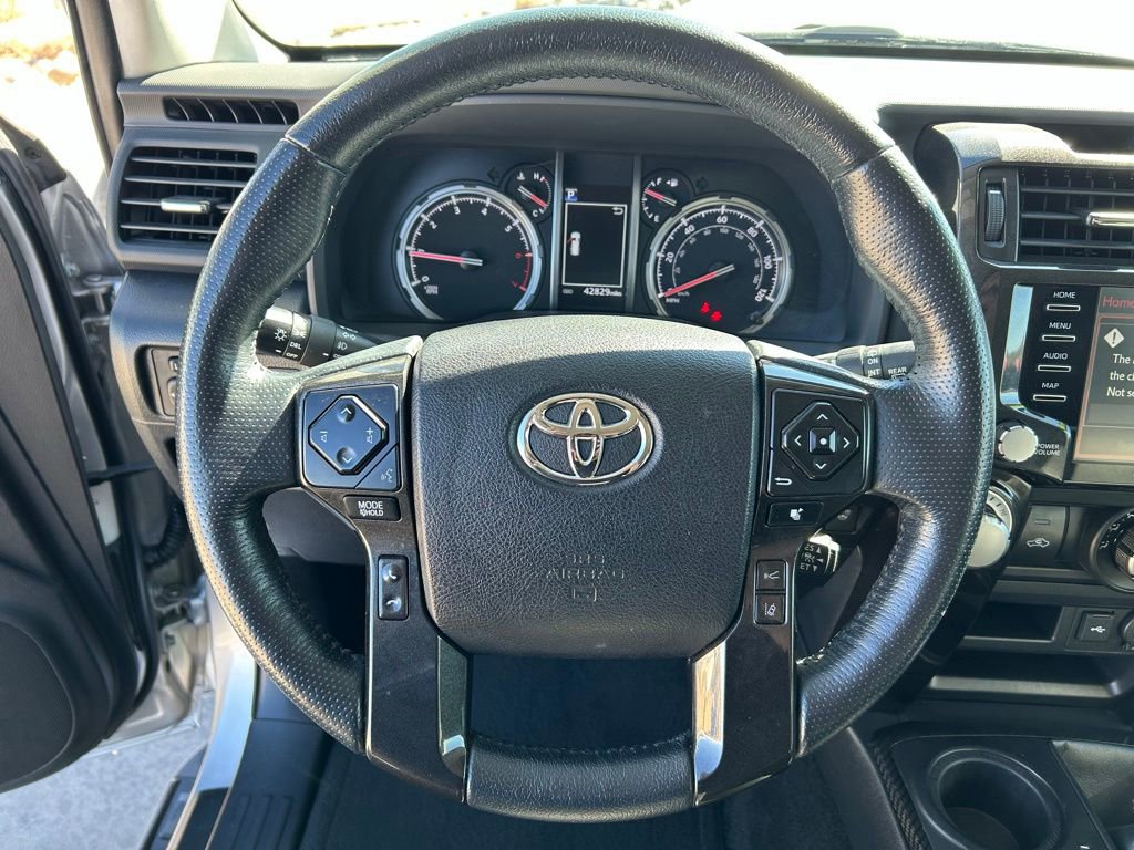 Used 2024 Toyota 4Runner TRD Off-Road Premium image 10