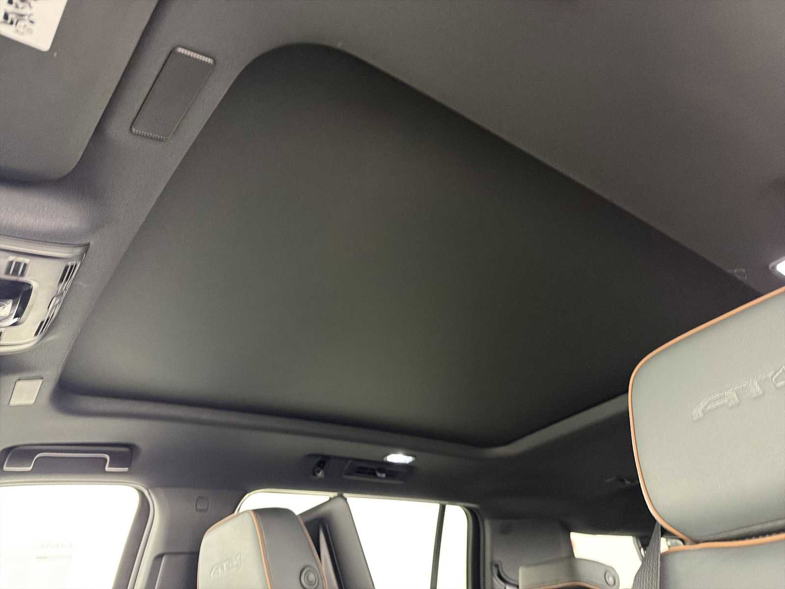 New 2026 GMC Yukon XL AT4 image 37