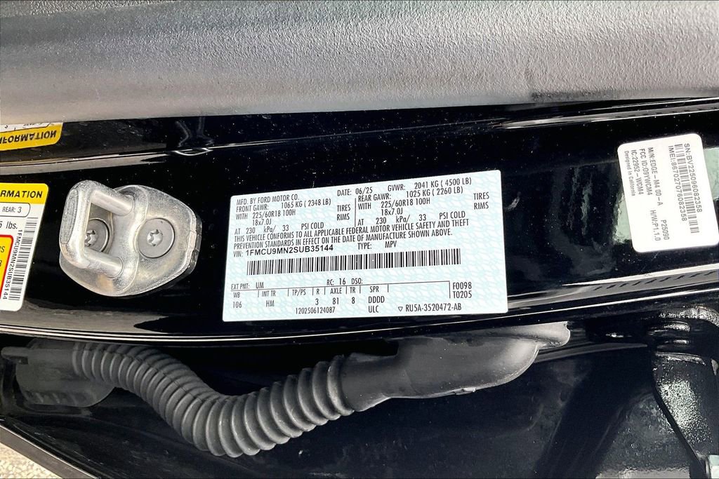 Used 2025 Ford Escape ST-Line AWD/4WD image 43