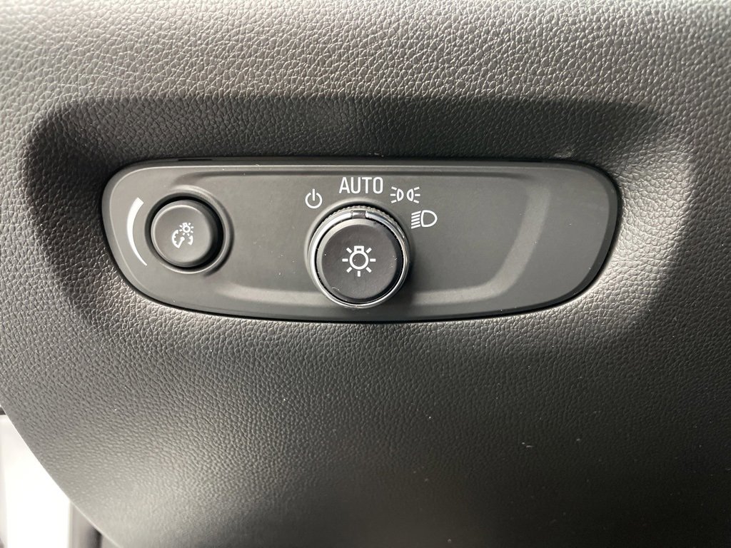 Certified 2023 Chevrolet Traverse RS image 25