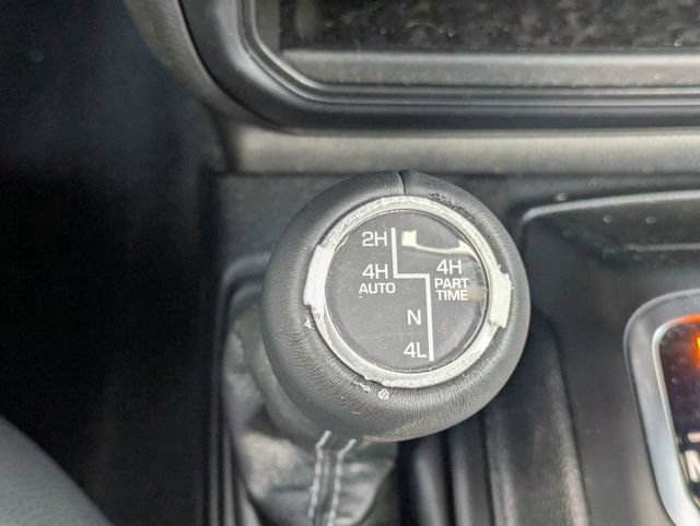 Used 2024 Jeep Wrangler Unlimited Sahara w/ Safety Group AWD/4WD image 25