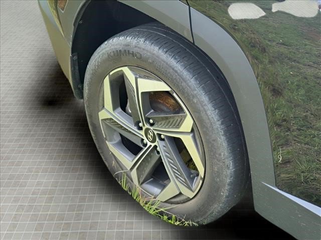 Used 2022 Hyundai Tucson SEL w/ Convenience + Premium Package FWD image 12