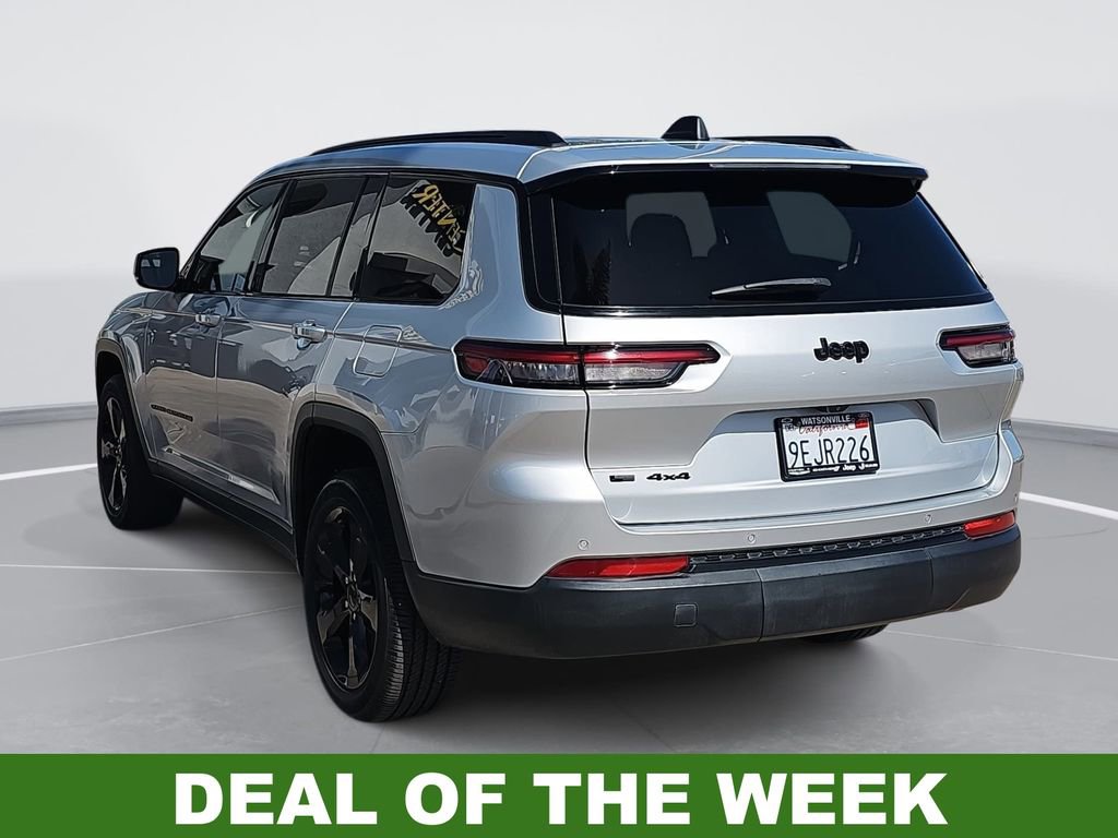 Used 2023 Jeep Grand Cherokee L Laredo image 5