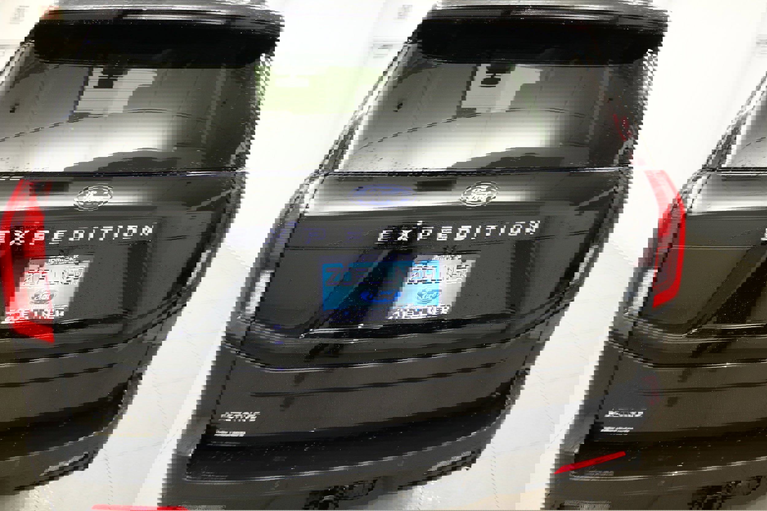 New 2025 Ford Expedition Active image 7