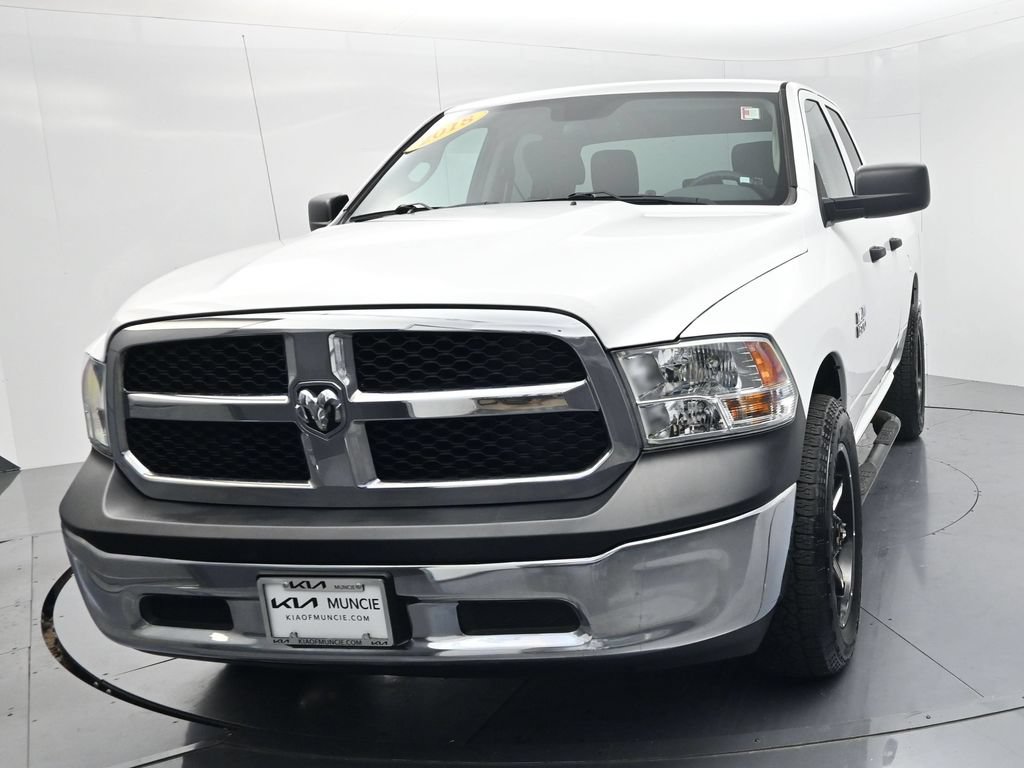 Used 2018 RAM 1500 ST w/ SXT Appearance Group AWD/4WD image 3