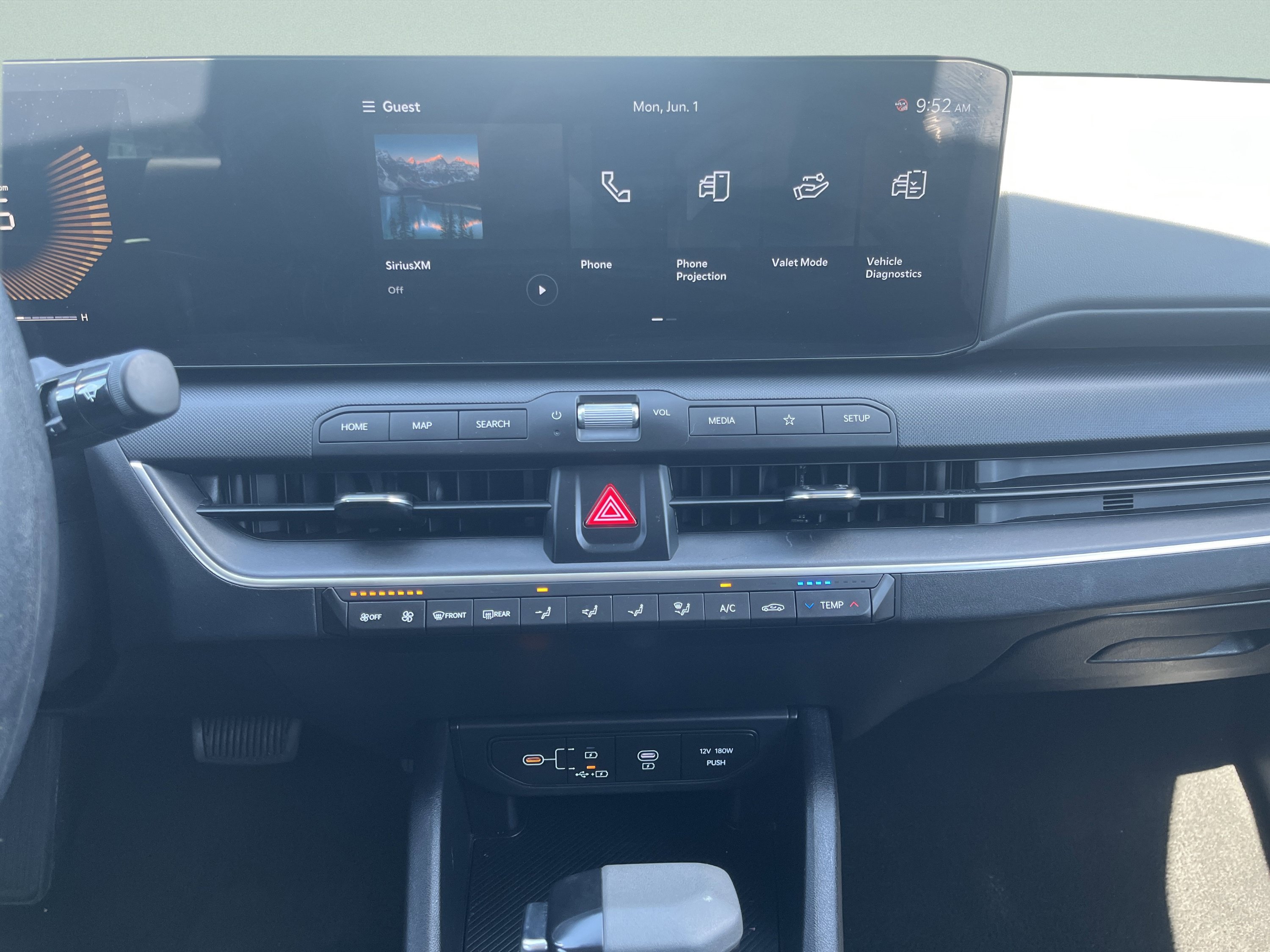 Used 2025 Kia K4 FWD image 25