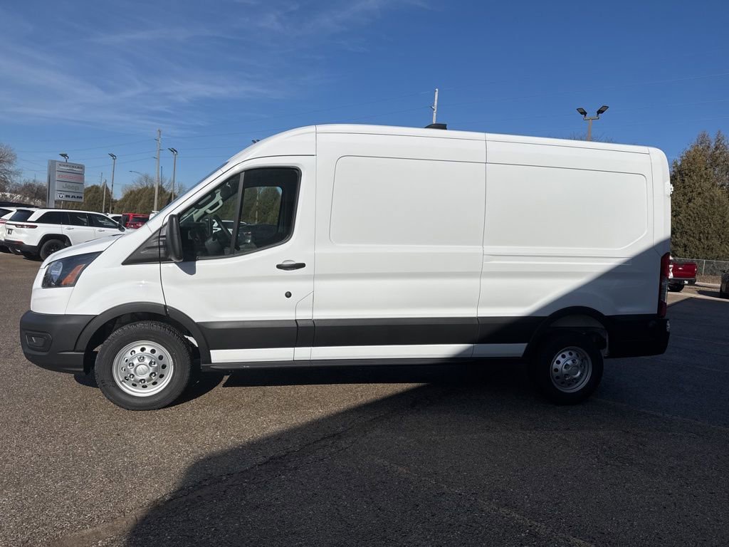 New 2026 Ford Transit 250 148 Medium Roof Extended AWD w/ Load Area Protection Package image 4