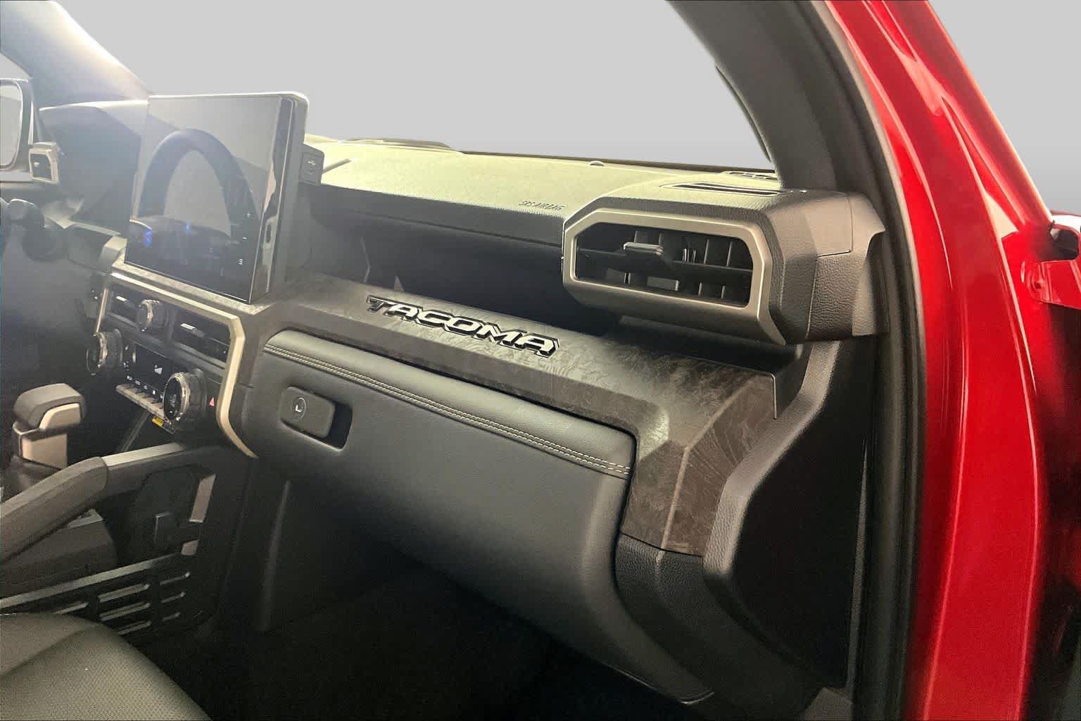 Used 2026 Toyota Tacoma Limited AWD/4WD image 18