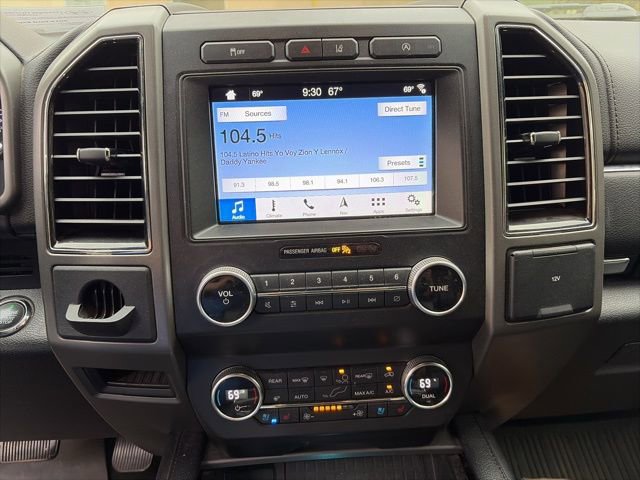 Used 2019 Ford Expedition Max XLT w/ Equipment Group 202A image 11