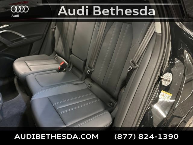 Certified 2025 Audi Q5 Premium AWD/4WD image 30