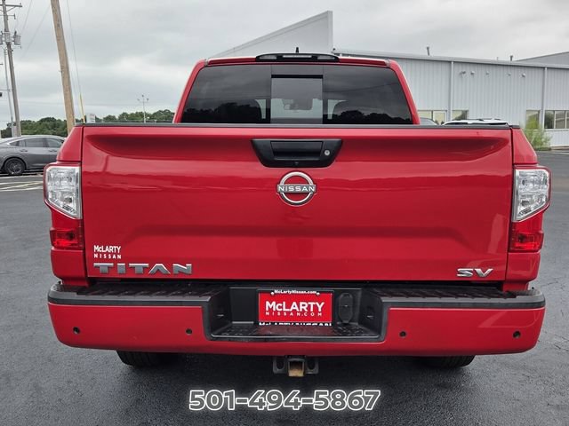 Used 2023 Nissan Titan SV RWD image 4