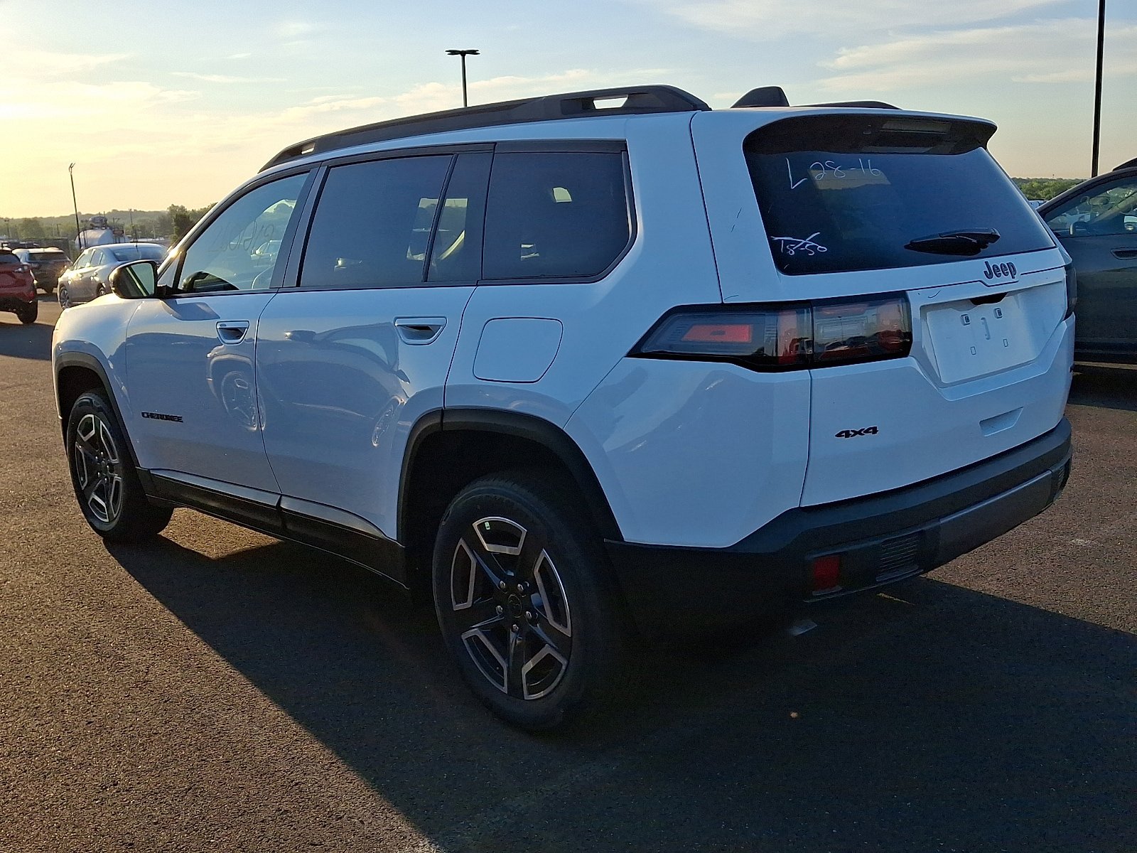 New 2026 Jeep Cherokee Laredo AWD/4WD image 4