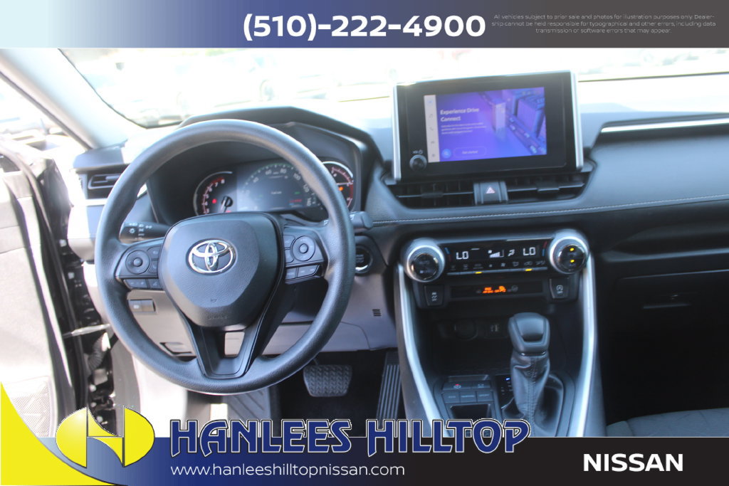 Used 2025 Toyota RAV4 XLE FWD image 17