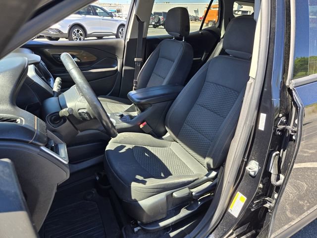 Used 2020 GMC Terrain SLE w/ Elevation Edition image 9