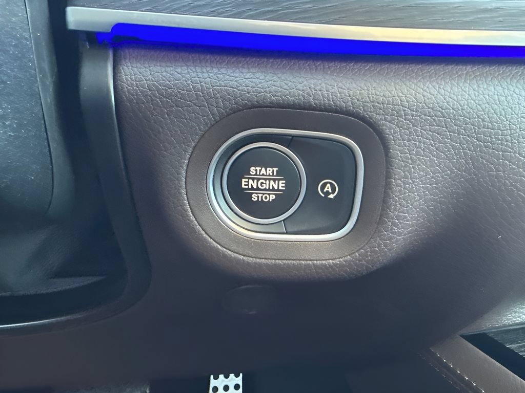 Used 2023 Mercedes-Benz GLS 450 4MATIC image 21