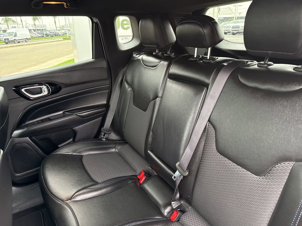 New 2026 Jeep Compass Latitude AWD/4WD image 16