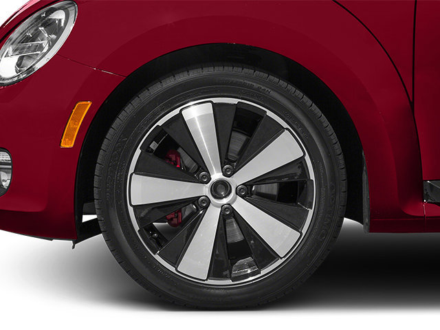 Used 2014 Volkswagen Beetle TDI image 11