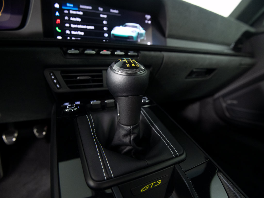 Certified 2026 Porsche 911 GT3 RWD image 30