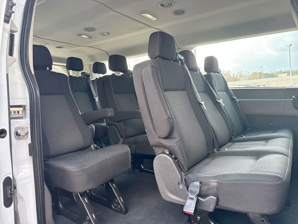 Used 2022 Ford Transit 350 XLT image 23