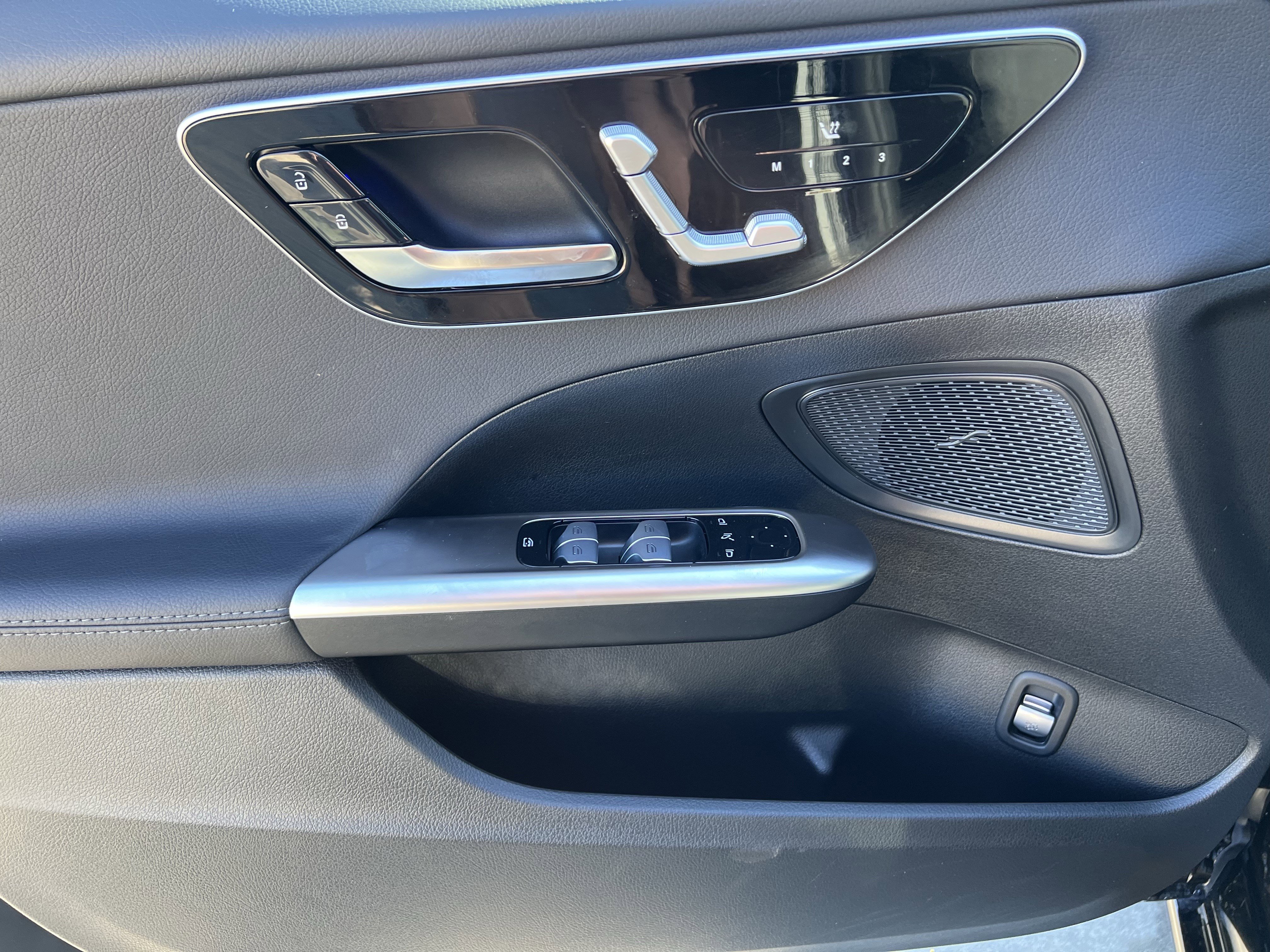 Certified 2025 Mercedes-Benz C 300 Sedan image 14