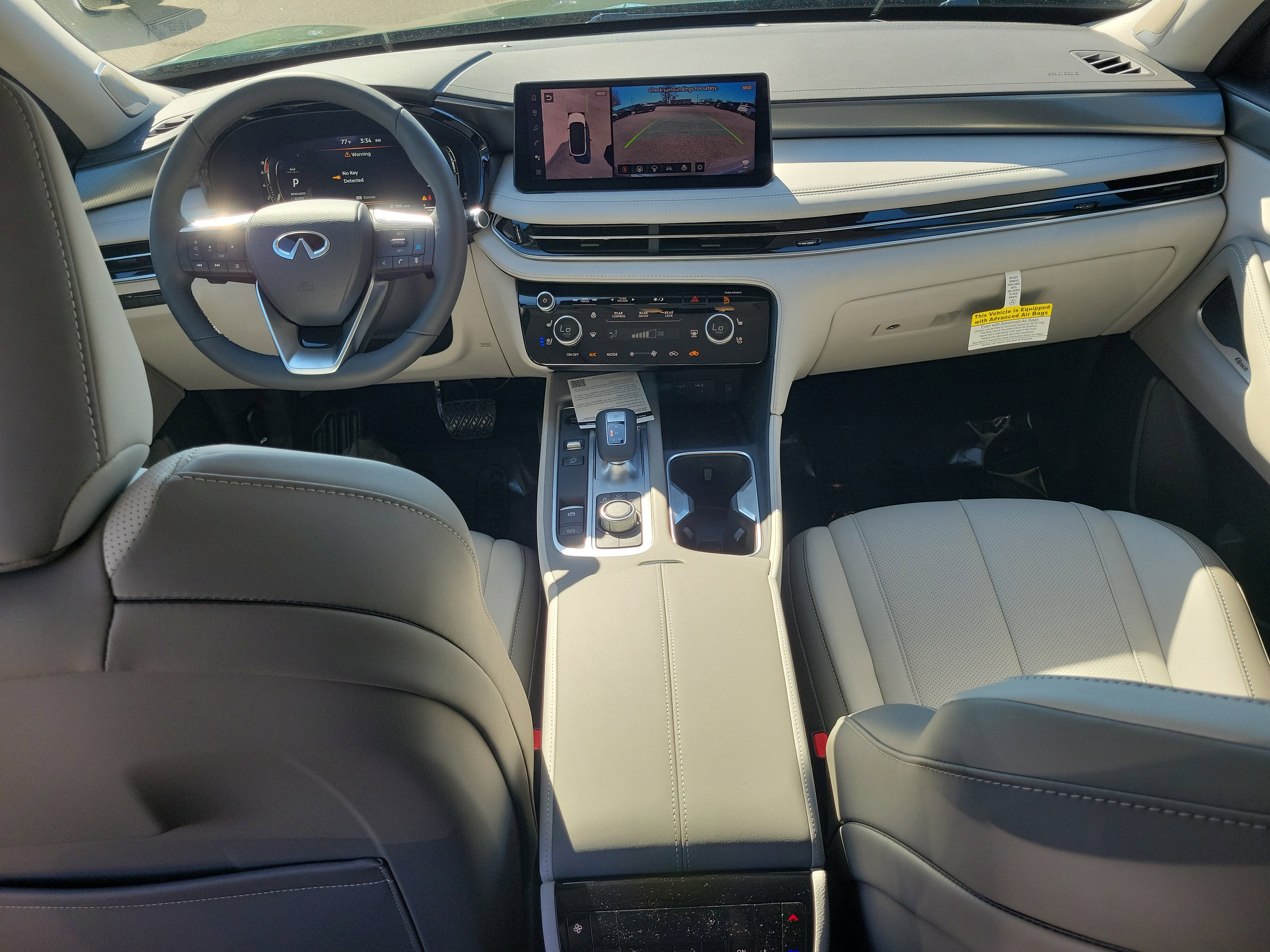 New 2026 INFINITI QX60 Luxe w/ Family Package image 10