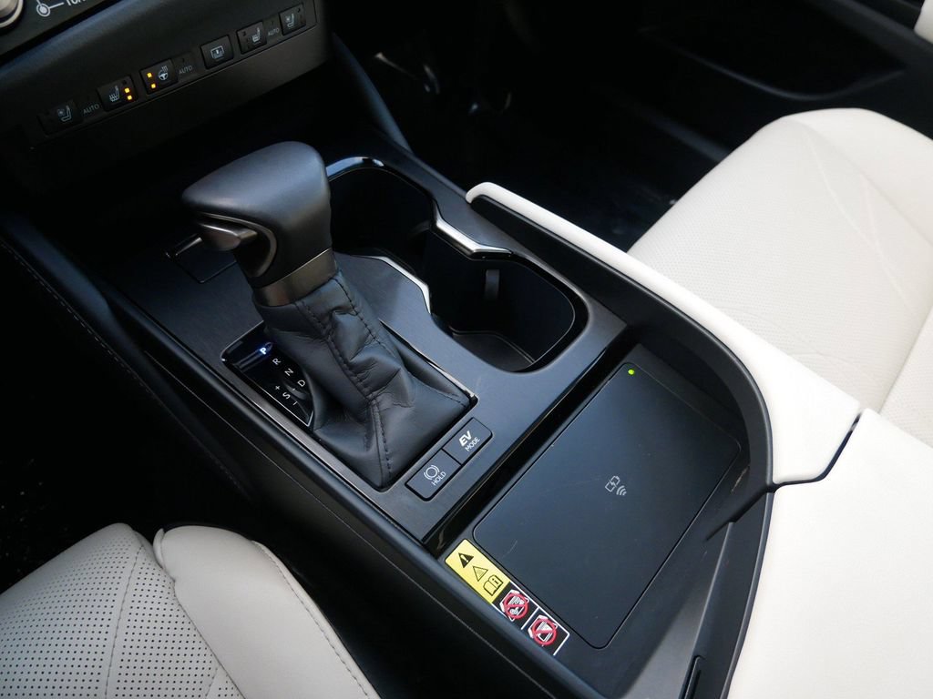 Certified 2025 Lexus ES 300h Ultra Luxury w/ Accessory Package (Z2) FWD image 24