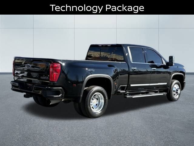 Used 2025 Chevrolet Silverado 3500 High Country w/ High Country Premium Package video 3