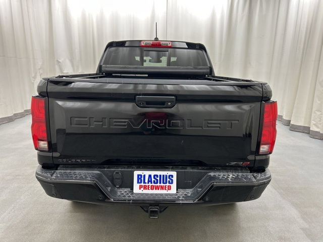 Used 2025 Chevrolet Colorado ZR2 w/ Technology Package AWD/4WD image 32