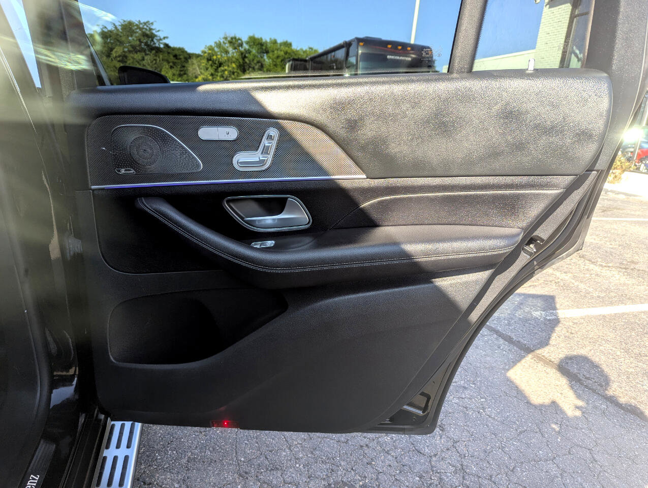 Used 2023 Mercedes-Benz GLS 450 GLS 450 4MATIC SUV image 46