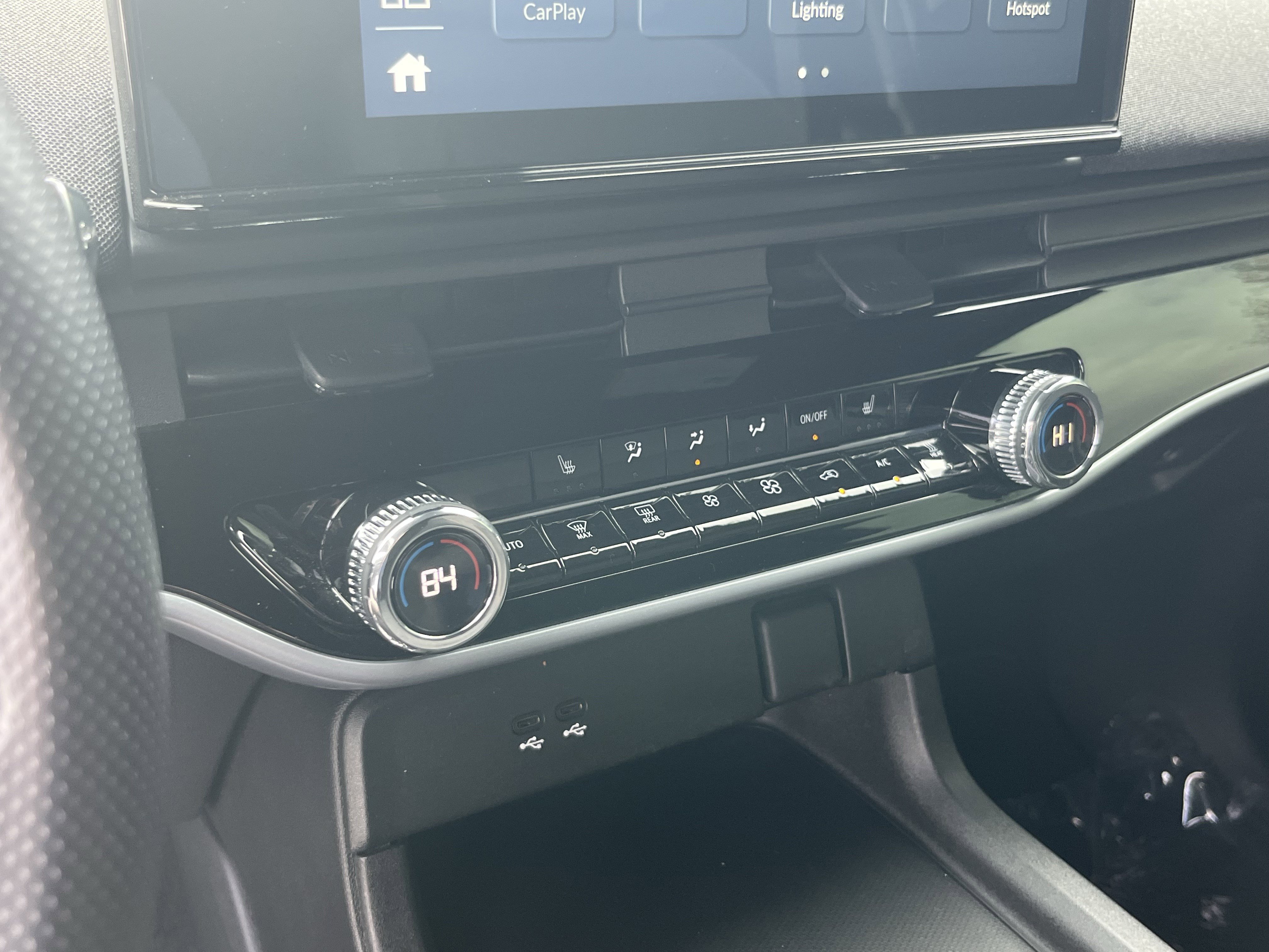 Used 2024 Honda Prologue EX image 19