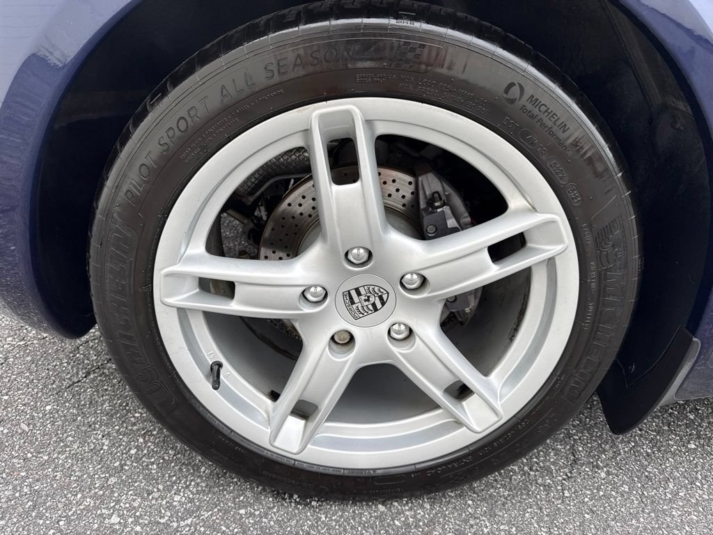 Used 2005 Porsche Boxster RWD image 9