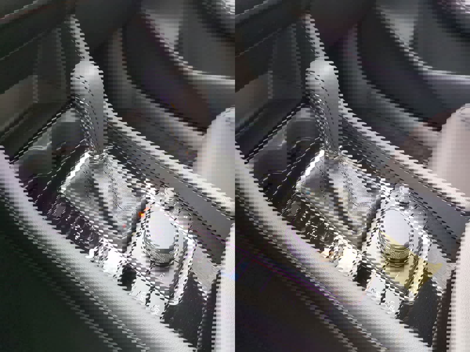 New 2026 MAZDA MAZDA3 Hatchback w/Premium Plus Pkg image 33