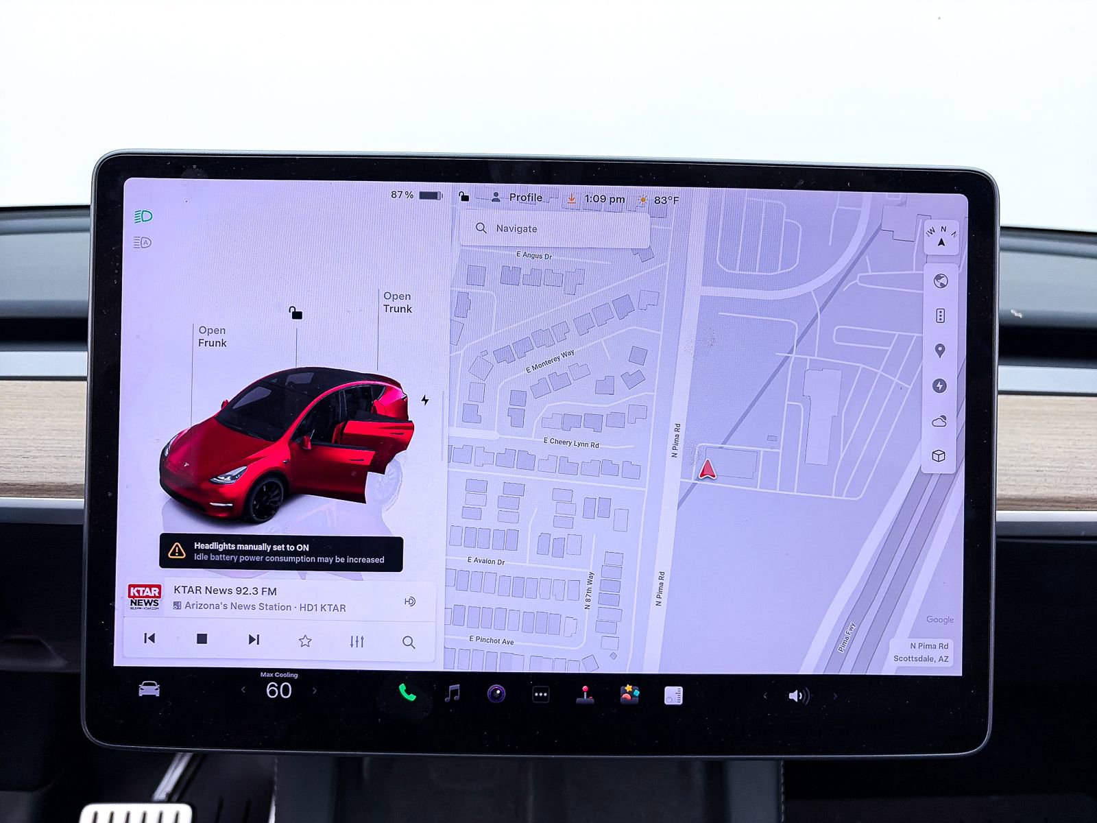 Used 2024 Tesla Model Y Performance AWD/4WD image 5