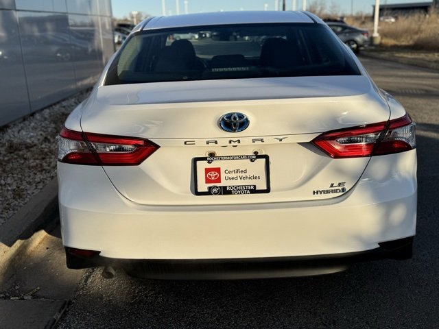 Certified 2018 Toyota Camry LE image 36