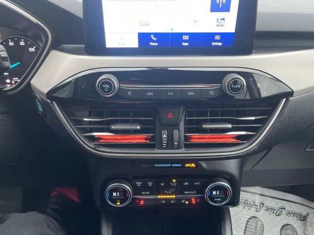 Certified 2021 Ford Escape SEL image 26