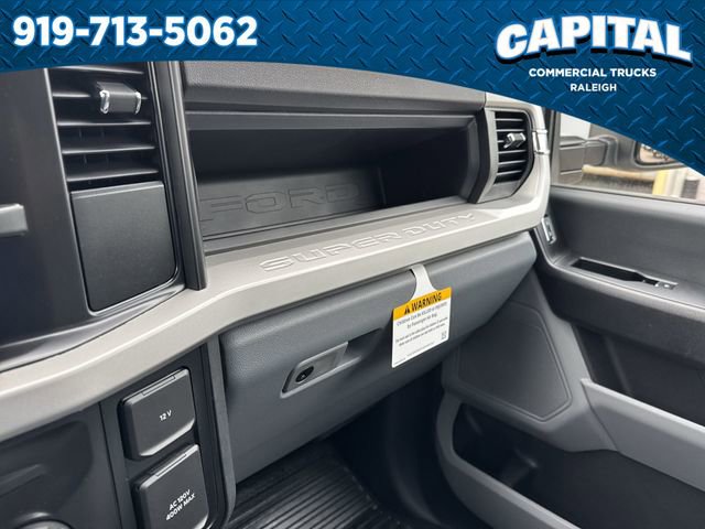 New 2026 Ford F350 XL w/ XL Chrome Package image 28