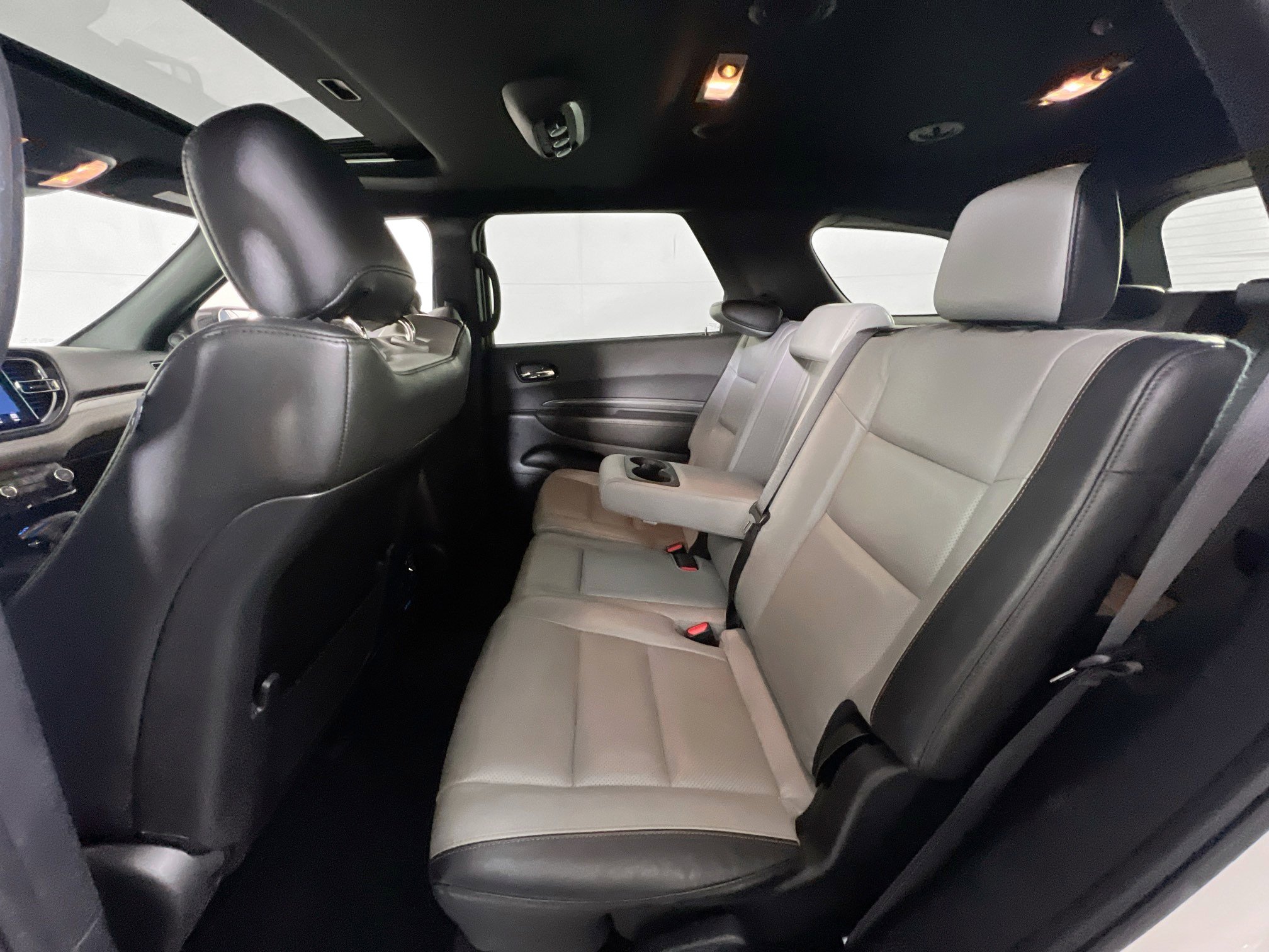 Used 2022 Dodge Durango R/T w/ Blacktop Package image 25