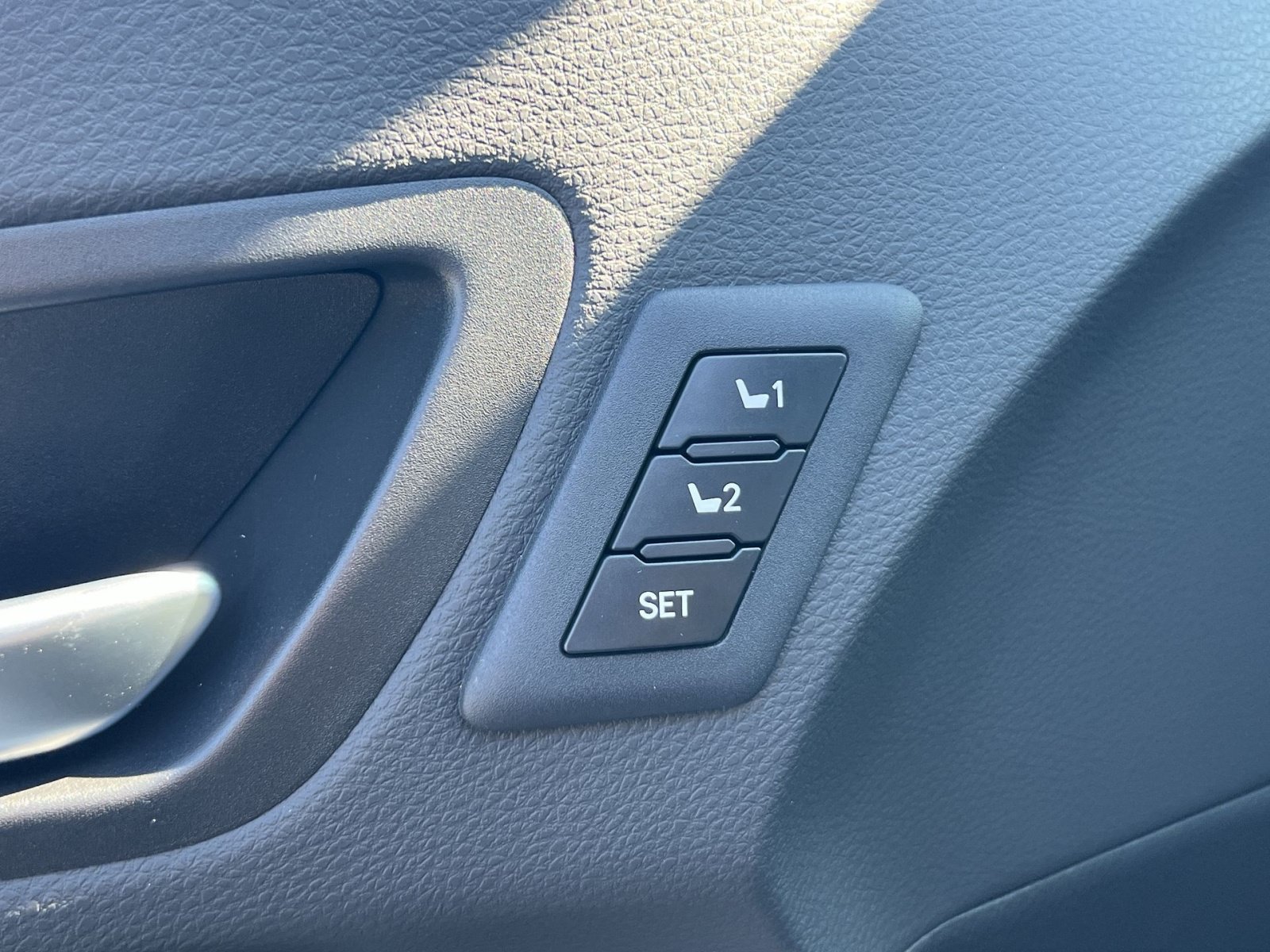 New 2026 Toyota Sienna Limited AWD/4WD image 25