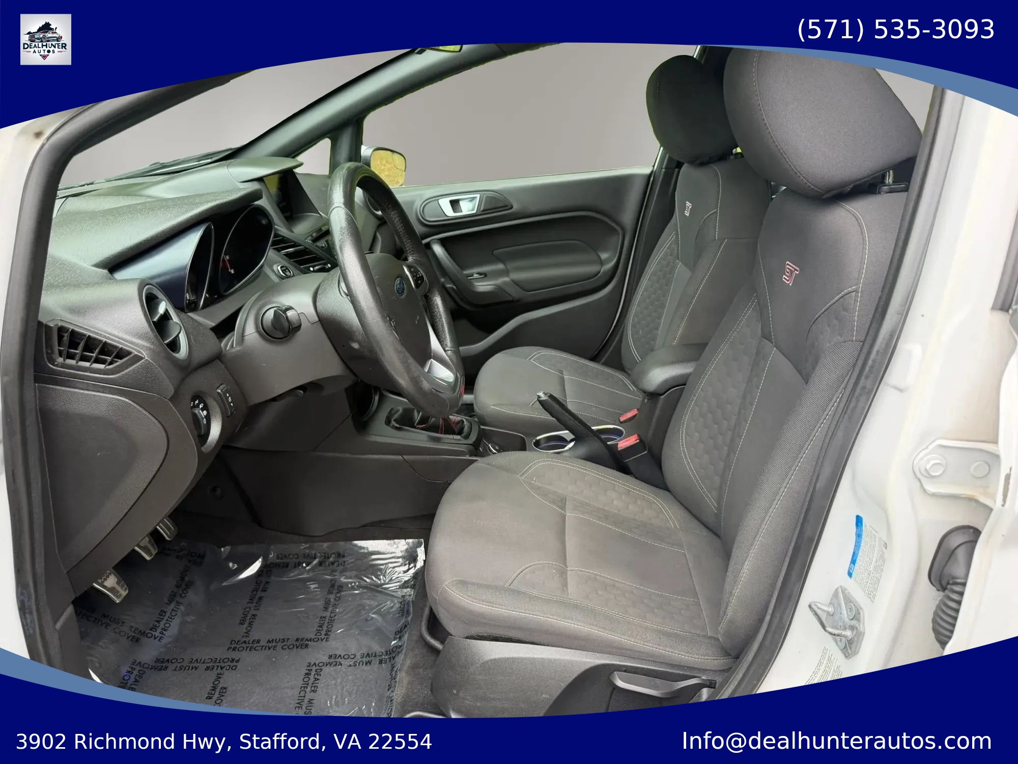 Used 2015 Ford Fiesta ST FWD image 17