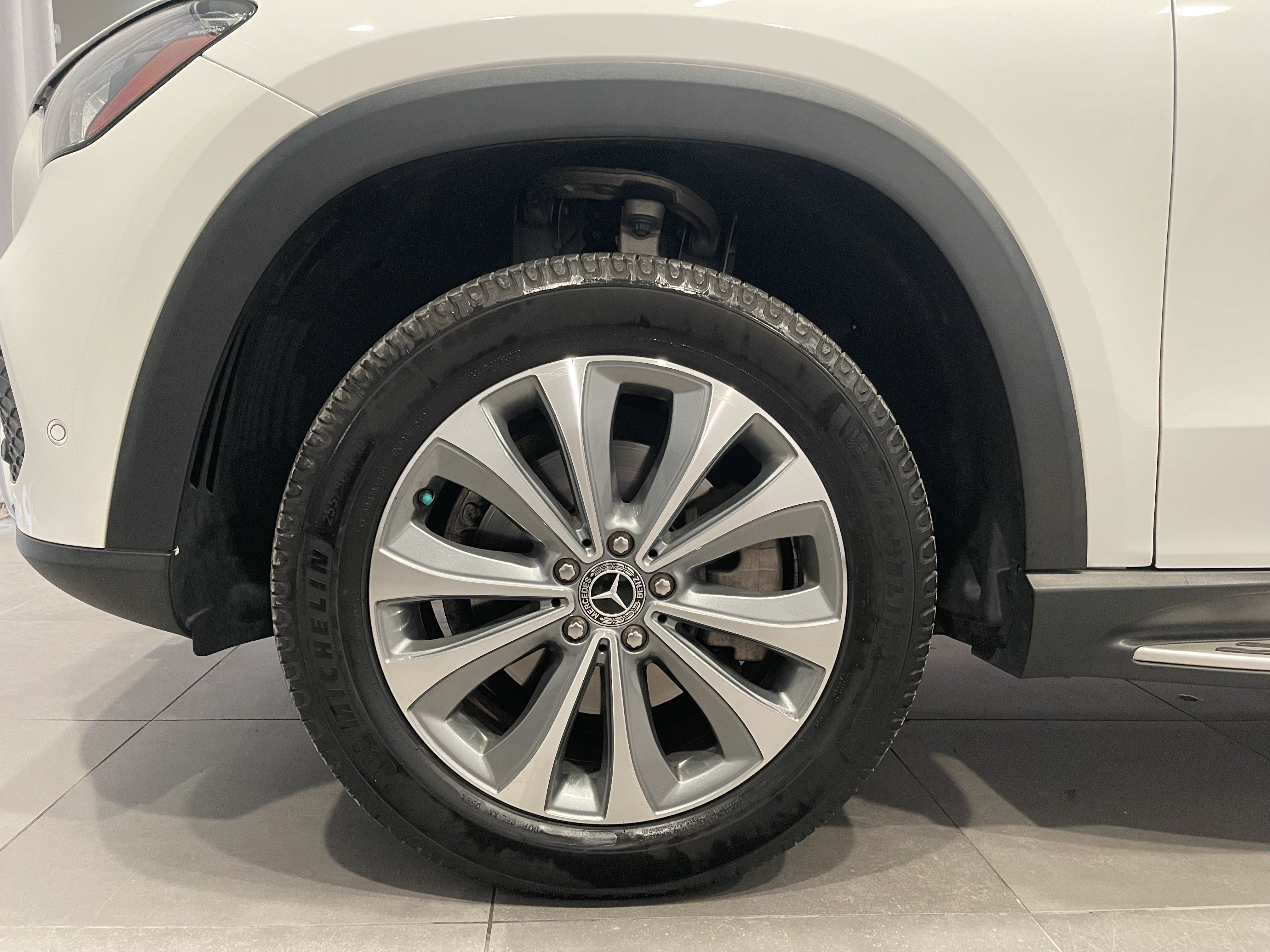Used 2020 Mercedes-Benz GLE 350 4MATIC image 7