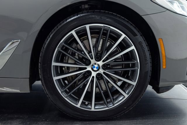 Certified 2022 BMW 540i xDrive w/ Premium Package image 28