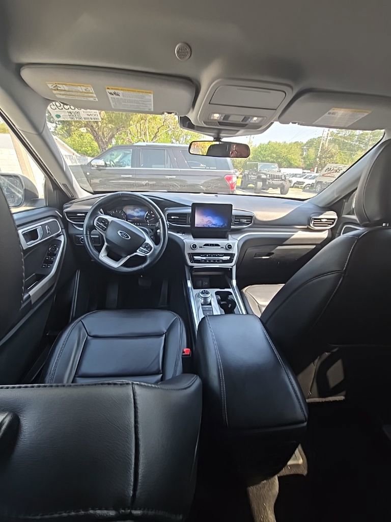 Certified 2023 Ford Explorer XLT w/ Equipment Group 202A image 13