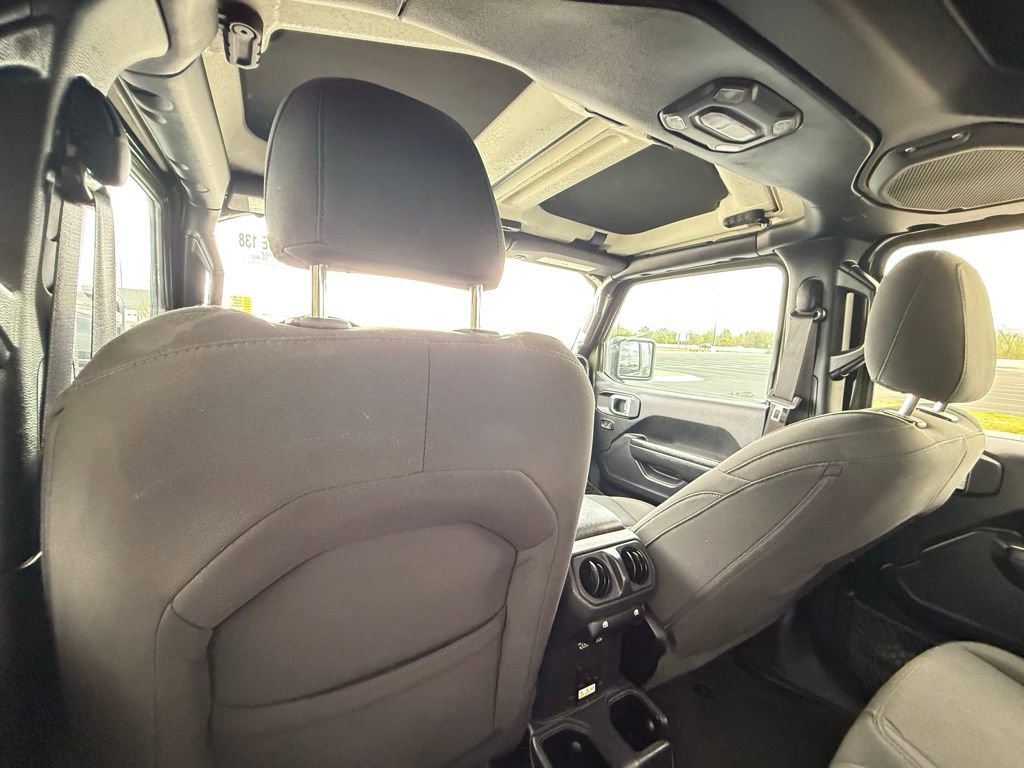 Used 2022 Jeep Gladiator Sport image 26