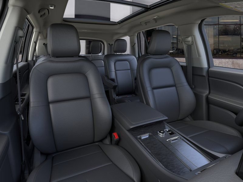 New 2026 Lincoln Aviator AWD w/ Jet Appearance Package image 10